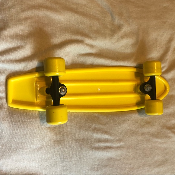 Wet Willy Flame boy skateboard 21” - Picture 2 of 7